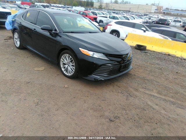 2018 4T1B11HK3JU152040 main image