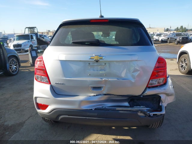 Chevrolet TRAX LS 2017 3GNCJKSB2HL158947 Image 16
