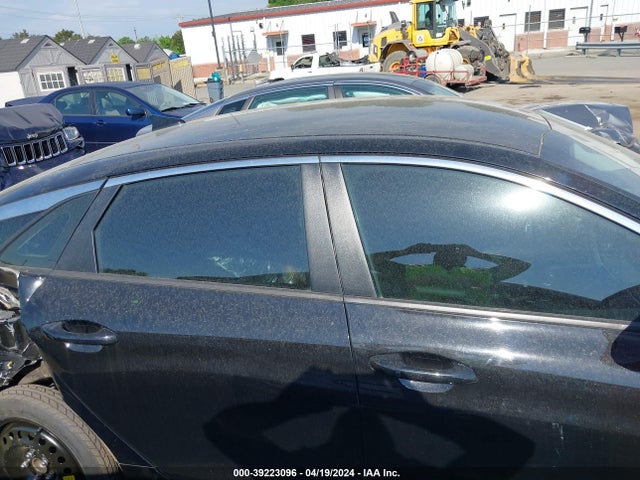 KIA K5 LXS 2021 5XXG14J2XMG012406 Image 13