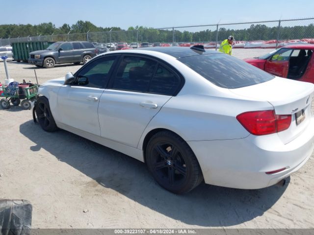 WBA3C3G57ENR25289 BMW 320i Xdrive