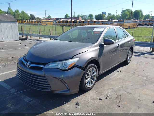 Toyota CAMRY LE 2015 4T4BF1FK8FR483018 Image 2