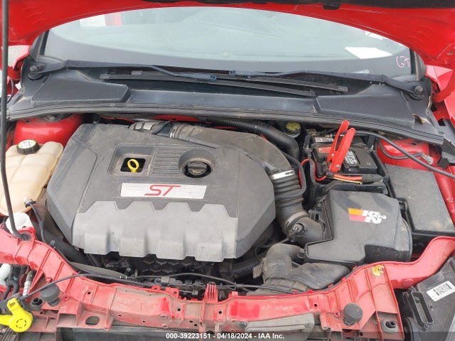 Ford FOCUS ST 2016 1FADP3L94GL258612 Image 10