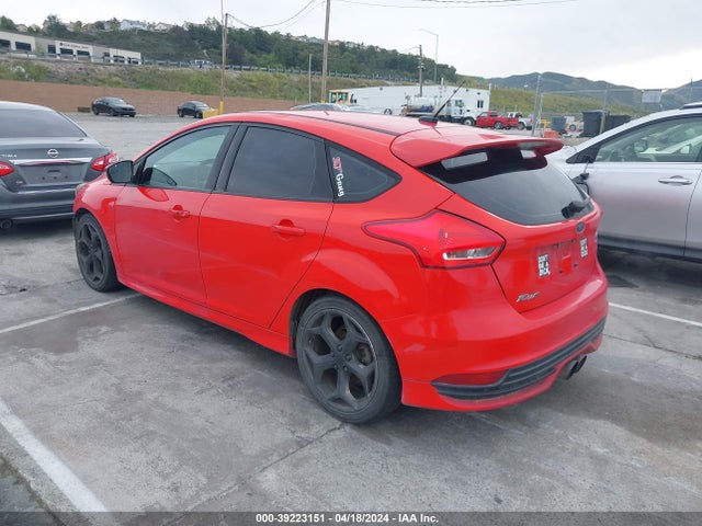 Ford FOCUS ST 2016 1FADP3L94GL258612 Image 3