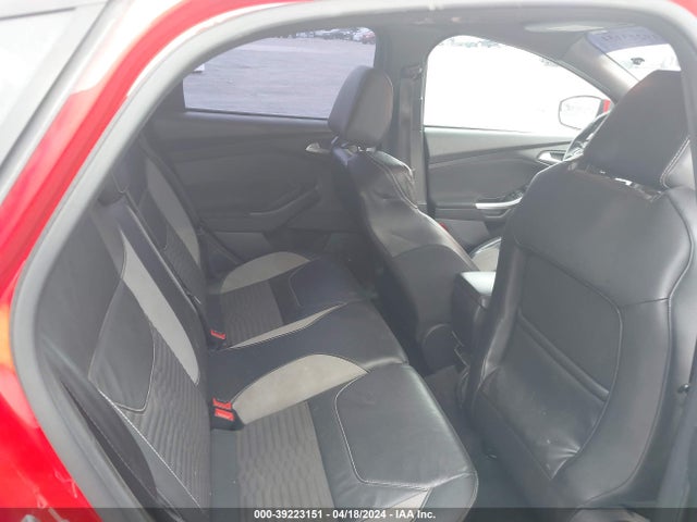 Ford FOCUS ST 2016 1FADP3L94GL258612 Image 8