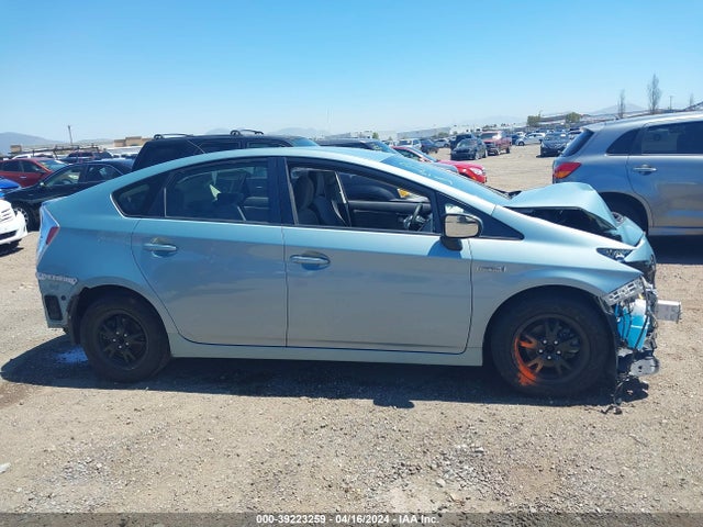 Toyota Prius Two 2015 JTDKN3DU0F1984584 Image 13