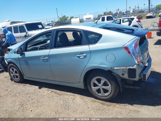 Toyota Prius Two 2015 JTDKN3DU0F1984584 Image 14