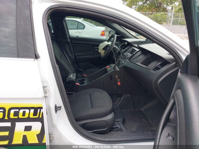Ford Police Interceptor 2015 1FAHP2MK6FG149122 Image 5