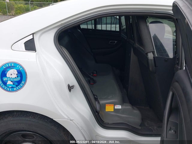 Ford Police Interceptor 2015 1FAHP2MK6FG149122 Image 8