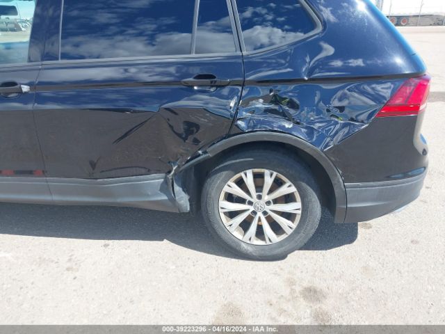 3VV1B7AX2JM064852 Volkswagen Tiguan 2.0t S