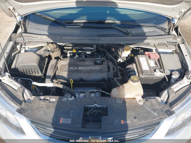 Chevrolet Sonic Ls Auto 2018 1G1JB5SH2J4134283 Image 10