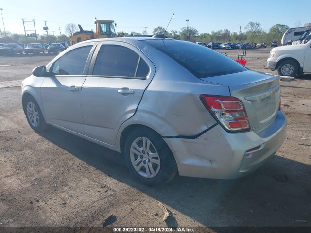 Chevrolet Sonic Ls Auto 2018 1G1JB5SH2J4134283 Image 3