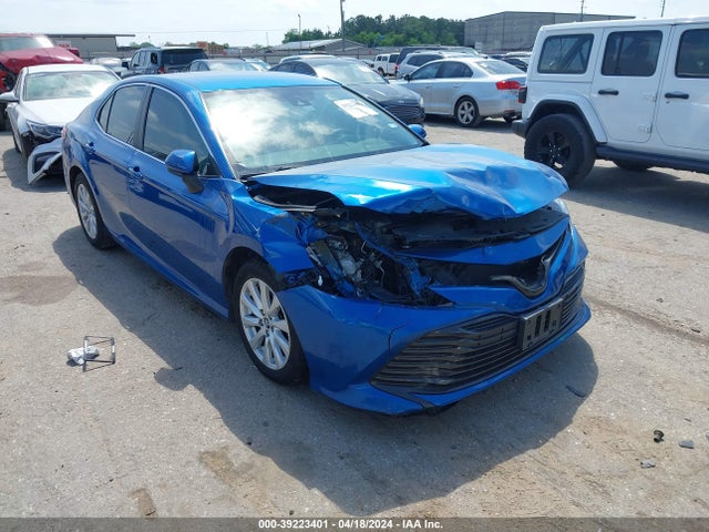 2019 4T1B11HK5KU163302 main image