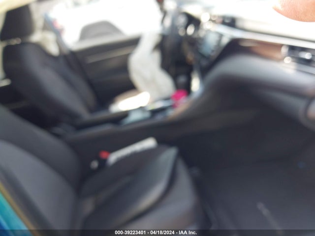 Toyota CAMRY LE 2019 4T1B11HK5KU163302 Image 5