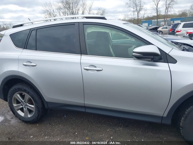 Toyota Rav4 Xle 2015 JTMRFREV1FD172067 Image 14