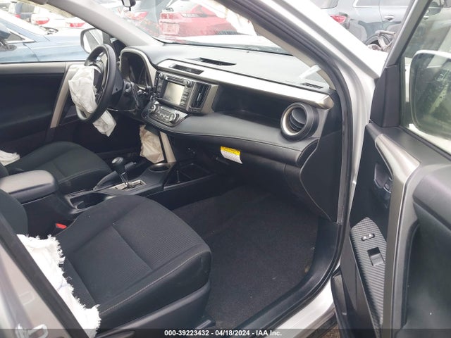Toyota Rav4 Xle 2015 JTMRFREV1FD172067 Image 5