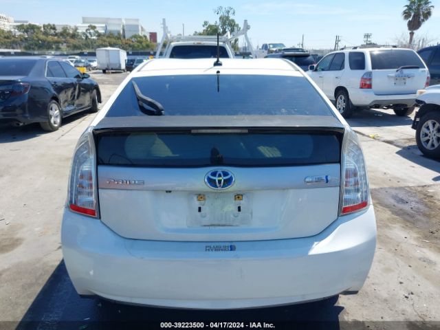 JTDKN3DPXE3060411 Toyota Prius Plug-in Advanced