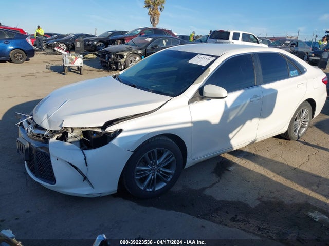 Toyota CAMRY SE 2015 4T1BF1FK2FU036694 Image 2