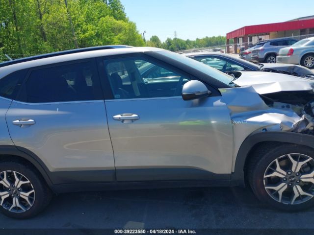 KNDERCAA3N7241327 KIA SELTOS EX