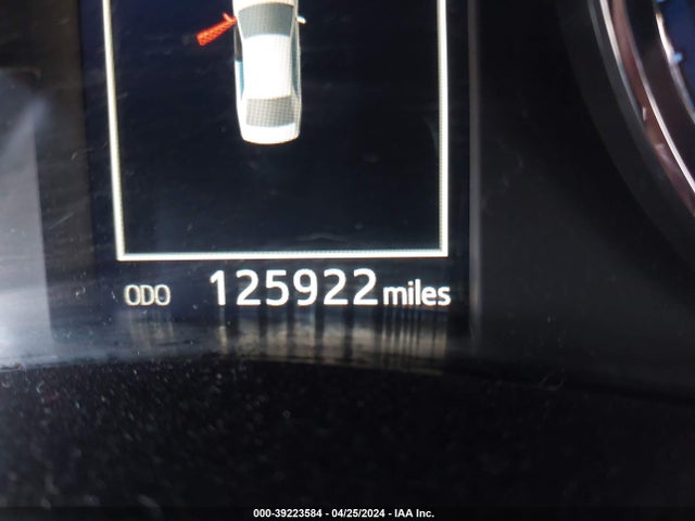 Toyota COROLLA SE 2017 5YFBURHE5HP708733 Image 7