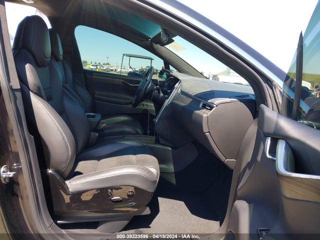 5YJXCBE49GF001317 Tesla Model X 75d/p100d/p90d