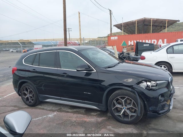 BMW X1 Xdrive28i 2016 WBXHT3C32G5E51550 Image 13
