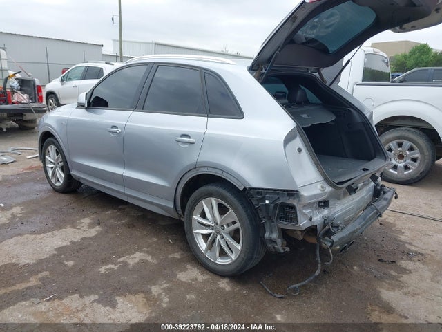 WA1BCCFS3JR012077 Audi Q3 2.0t Premium/2.0t Sport Premium