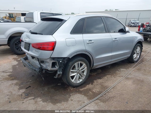 WA1BCCFS3JR012077 Audi Q3 2.0t Premium/2.0t Sport Premium