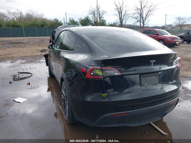 5YJYGDEF5MF194597 Tesla Model Y Performance Dual Motor All-wheel Drive