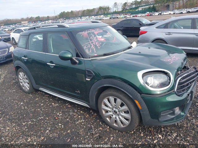 2018 MINI COOPER WMZYV5C36J3E03426 Photo 0