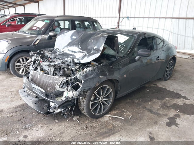 Toyota 86 2019 JF1ZNAA15K8700063 Image 2