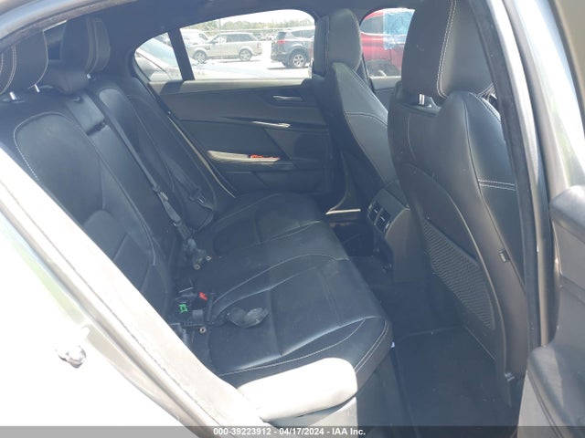 2018 JAGUAR XE SAJAL4FX6JCP19424 Photo 7