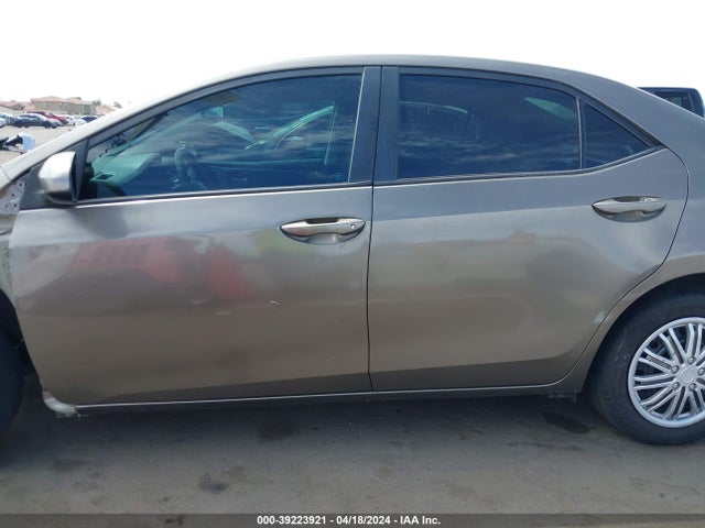 Toyota COROLLA LE 2019 2T1BURHE8KC236549 Image 15