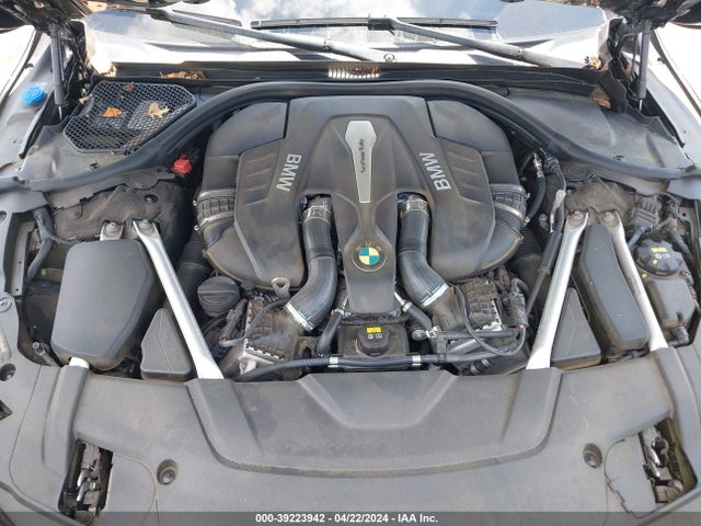 WBA7F0C50KGM25424 BMW 750i
