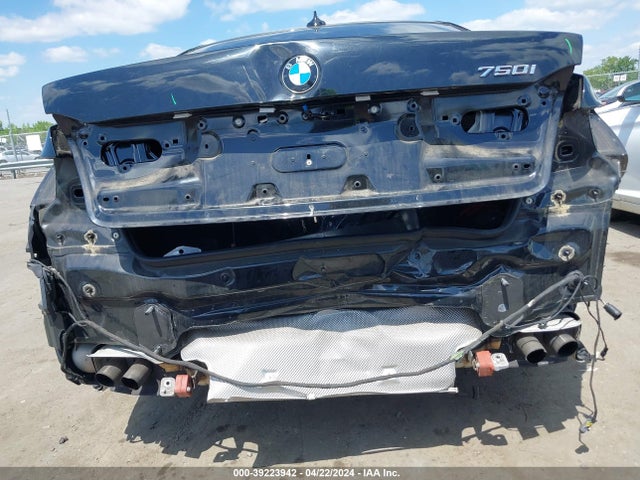 WBA7F0C50KGM25424 BMW 750i