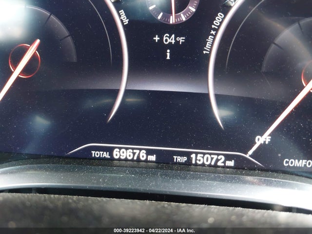 WBA7F0C50KGM25424 BMW 750i