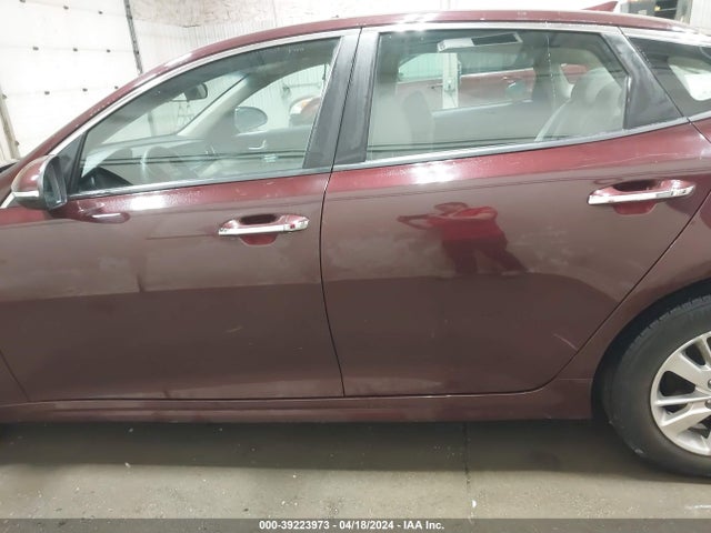 KIA Optima Lx 2017 5XXGT4L32HG156697 Image 14