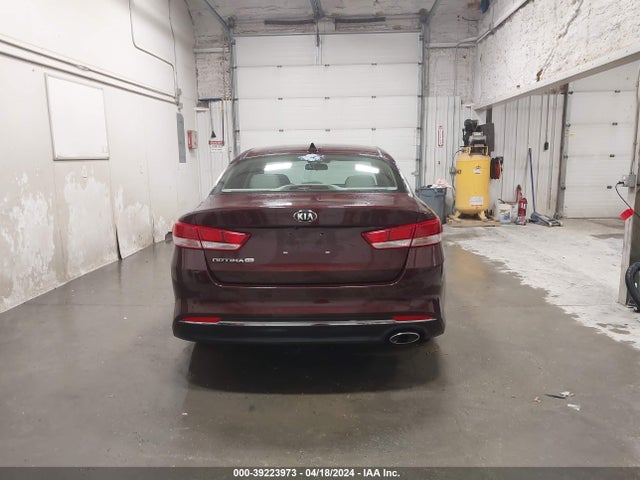 KIA Optima Lx 2017 5XXGT4L32HG156697 Image 16