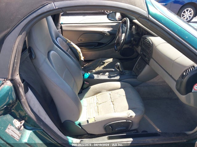 2002 PORSCHE BOXSTER WP0CA29852U624984 Photo 4