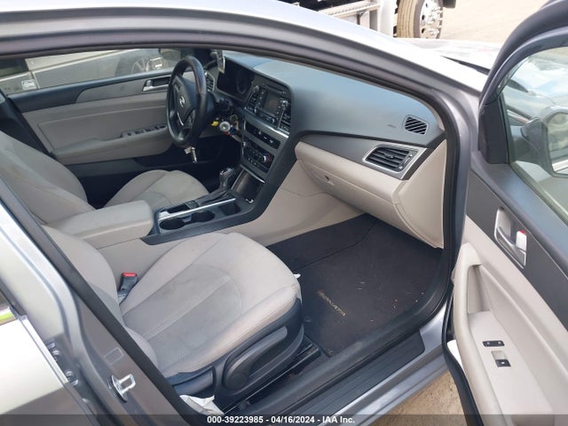 Hyundai SONATA SE 2015 5NPE24AF8FH226079 Image 5