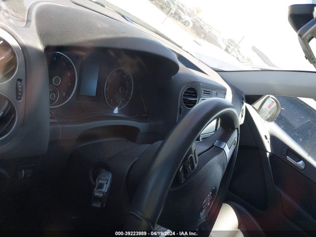 WVGBV7AX7HK013628 Volkswagen Tiguan 2.0t/2.0t S