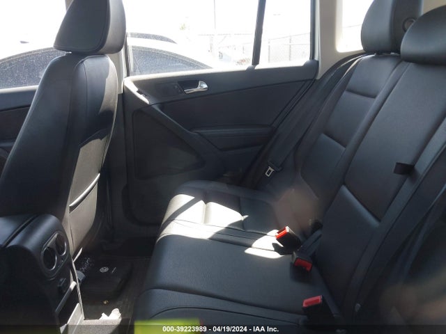 WVGBV7AX7HK013628 Volkswagen Tiguan 2.0t/2.0t S