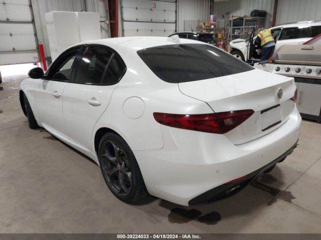 ZARFAEEN0H7556553 Alfa Romeo Giulia Ti Awd
