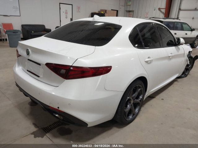 ZARFAEEN0H7556553 Alfa Romeo Giulia Ti Awd
