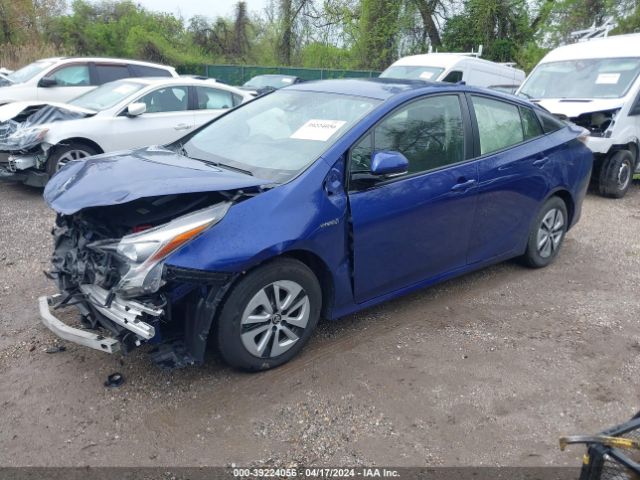 JTDKARFU6H3529399 Toyota Prius Three