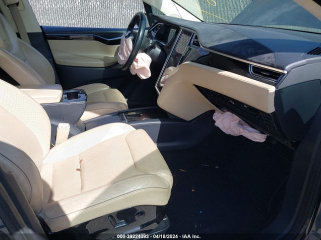 5YJXCBE4XGF000242 Tesla Model X 75d/p100d/p90d