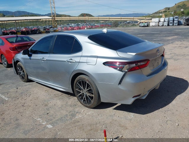 Toyota CAMRY SE 2022 4T1G11AK3NU673359 Image 3