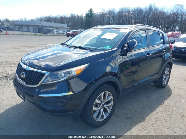 KIA Sportage Lx 2015 KNDPBCACXF7693761 Image 2