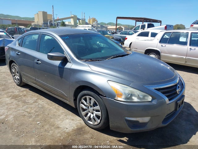 Nissan Altima 2.5 S 2014 1N4AL3AP0EN232770 Image 1