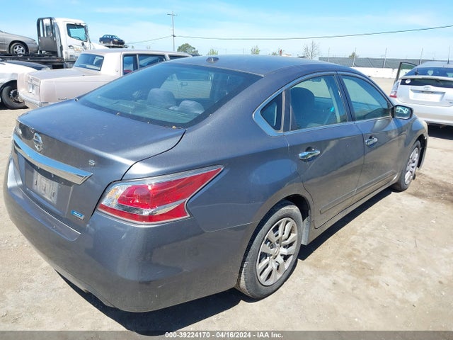 Nissan Altima 2.5 S 2014 1N4AL3AP0EN232770 Image 4