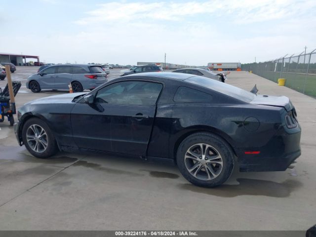 1ZVBP8AM5E5327182 Ford Mustang V6 Premium